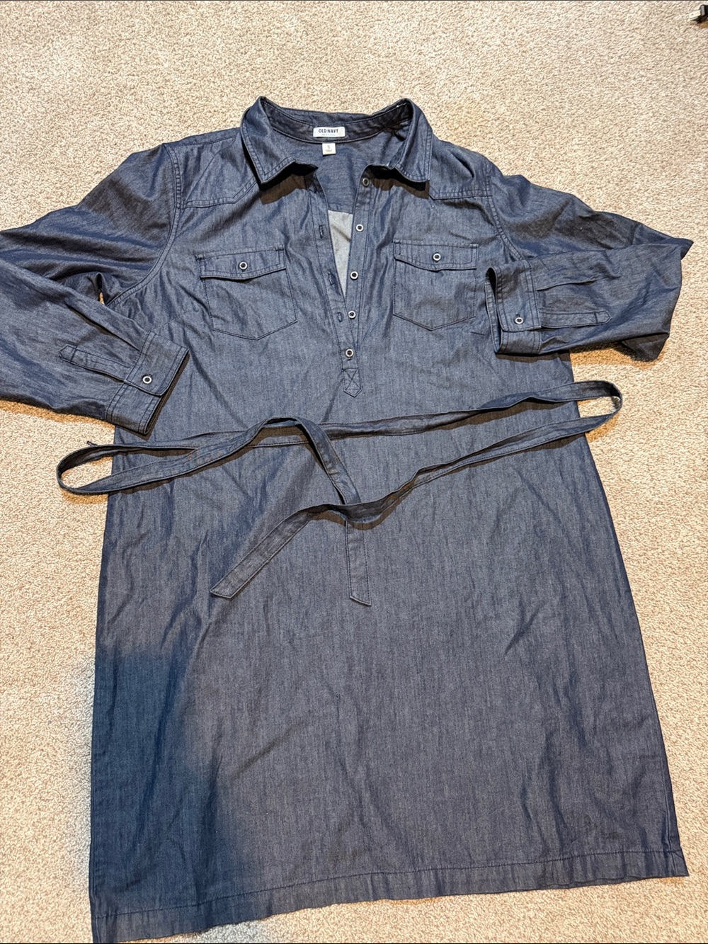 Old Navy Dark Blue Chambray Button-Front Shirt Dress with Tie